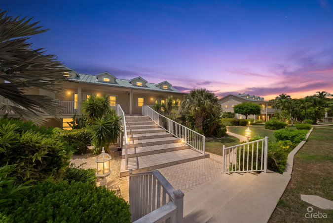 CORAL BAY VILLAGE #5 - BEACHFRONT CONDO