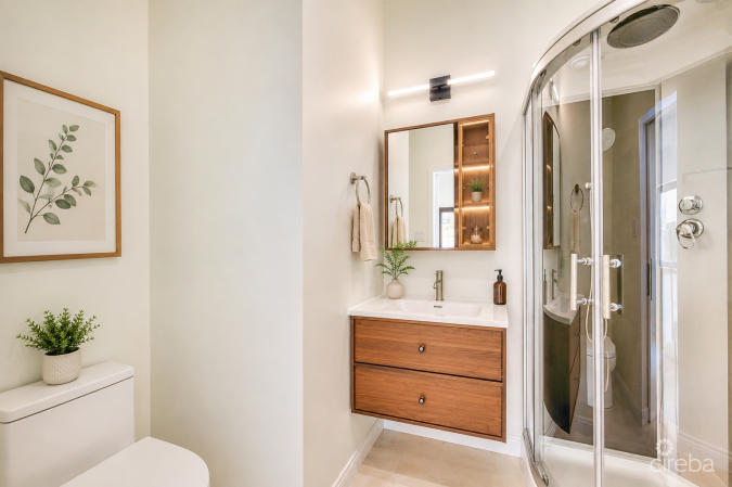 GREENWOOD SIX #1 | BRAND NEW CENTRAL GT CONDO
