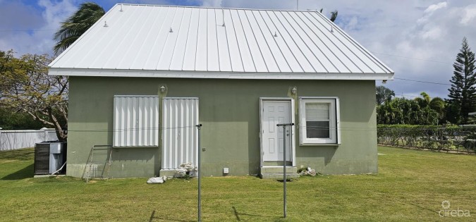 DUPLEX INVESTMENT PROPERTY - AURORA DRIVE, WEST BAY