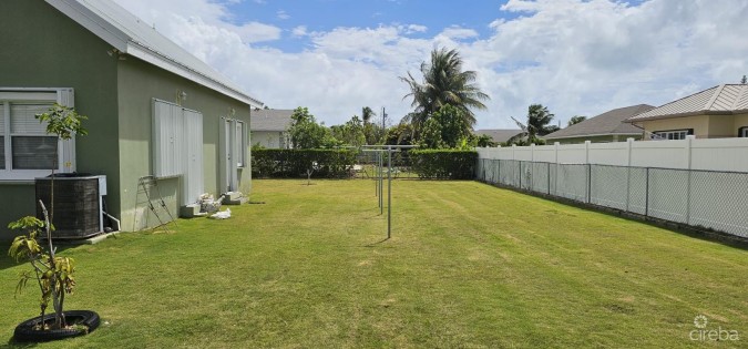 DUPLEX INVESTMENT PROPERTY - AURORA DRIVE, WEST BAY