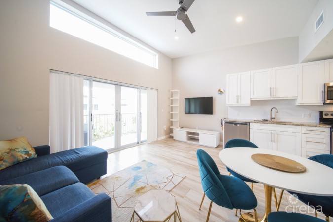 DOWNTOWN REACH - ONE BEDROOM
