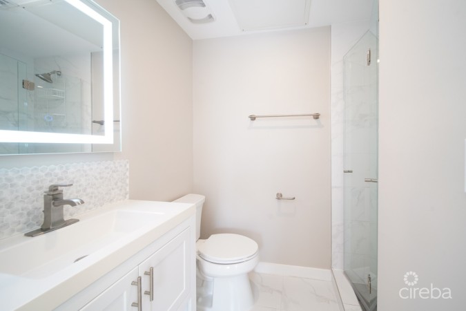 DOWNTOWN REACH - ONE BEDROOM