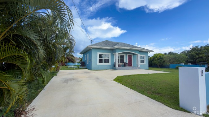 LOWER VALLEY 3 BED, 2 BATH FAMILY HOME