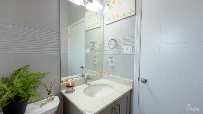 LOWER VALLEY 3 BED, 2 BATH FAMILY HOME