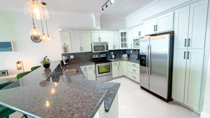 WESTVIEW - GROUND FLOOR OCEANFRONT CONDO