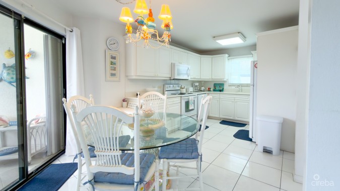 CAYMAN REEF 3 BED SEVEN MILE BEACH