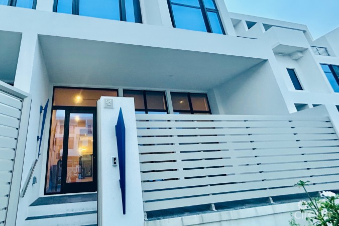 BAHIA #54 UPGRADED 4 BEDROOM 4.5 BATH