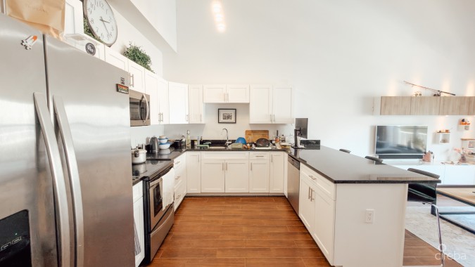 EMERALD ISLE 2 BEDROOM TOWNHOUSE