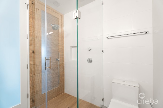 POINT WEST 26, OCEANFRONT CONDO