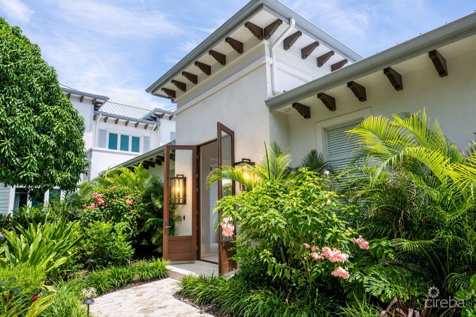 THE ORCHARD AT SALT CREEK | 32 CREEKSIDE COURT | A SALT CREEK ESTATE