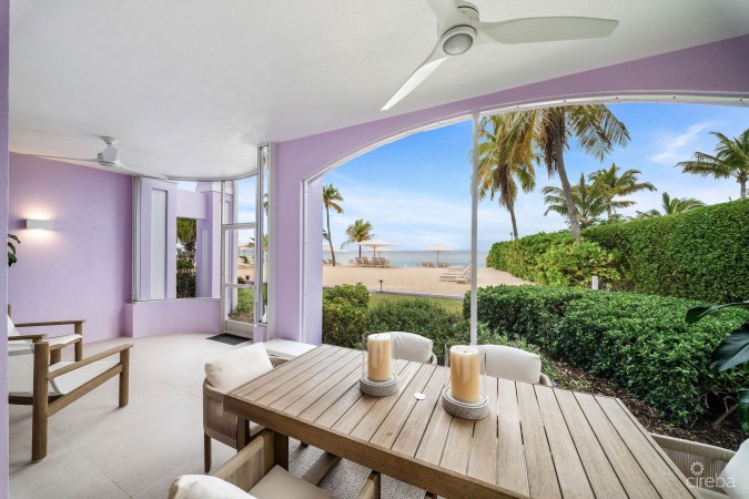 AVALON 9, EXQUISITE BEACHFRONT CONDO