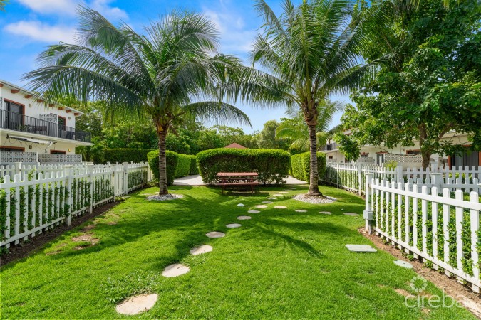 PORTOFINO GARDENS | TURNKEY 2-BED