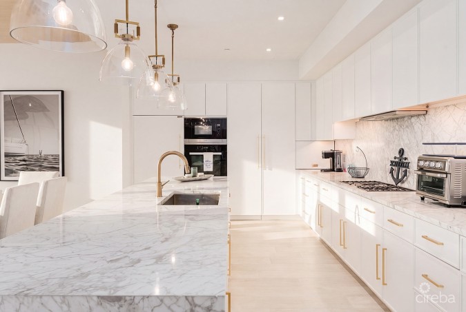 SEAFIRE N802: CO-OWNERSHIP OPPORTUNITY ON SEVEN MILE BEACH