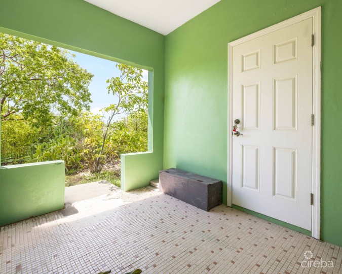 EAST END STAND ALONE HOME JOHN MCLEAN DR