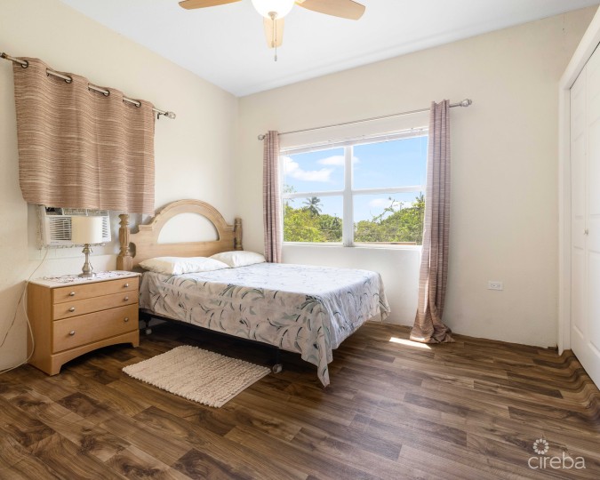 EAST END STAND ALONE HOME JOHN MCLEAN DR