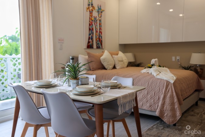 STUDIO PARADISUM AT THE GROVE