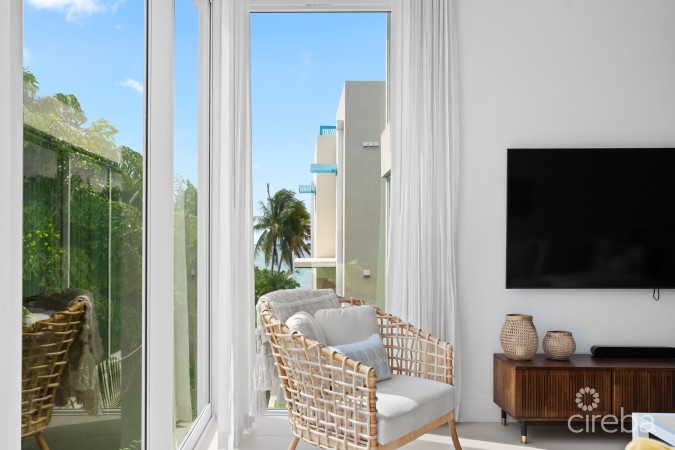 INDIGO BAY 2