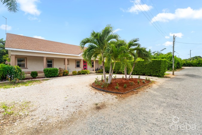 PINEAPPLE WAY 19A, BODDEN TOWN HOME