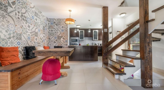 SAFE HARBOUR #2 - GOVERNORS HARBOUR WATERFRONT TOWNHOUSE