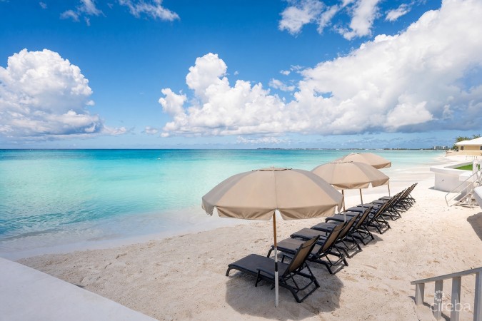 REGAL BEACH CLUB #124