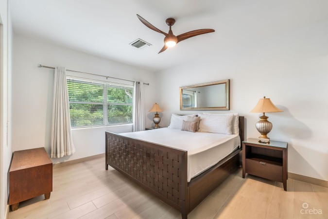 PLANTATION VILLAGE #27 - FULLY RENOVATED BEACHFRONT