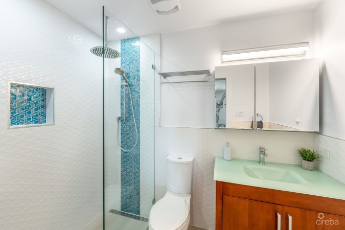 PLANTATION VILLAGE #27 - FULLY RENOVATED BEACHFRONT
