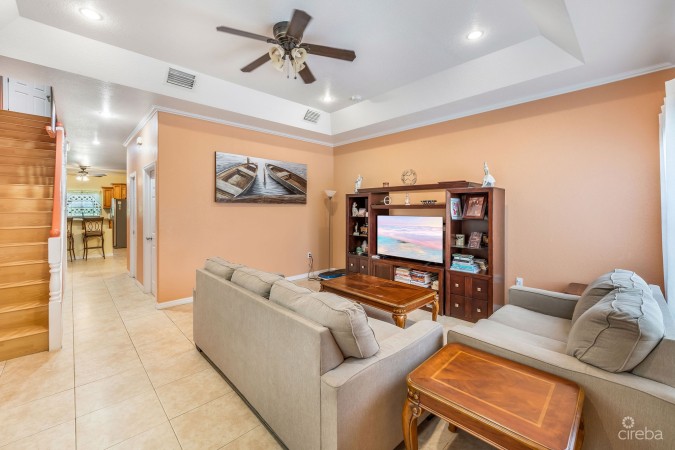 FAIRVIEW MANOR:  2X 2-BED UNITS, GEORGE TOWN