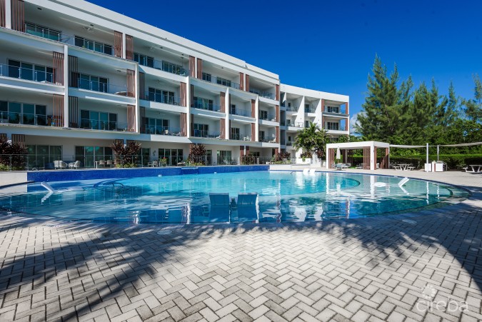 AURA 2 BED PLUS DEN, 2.5 BATH TOWNHOUSE