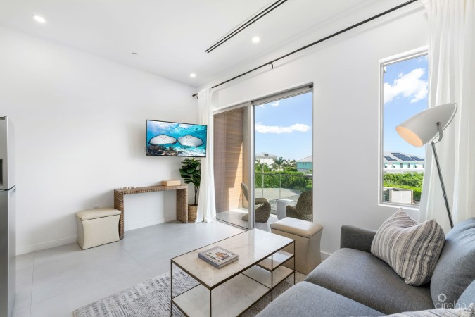 HARBOUR WALK RESIDENCES 117 | TURNKEY BOUTIQUE 1-BED