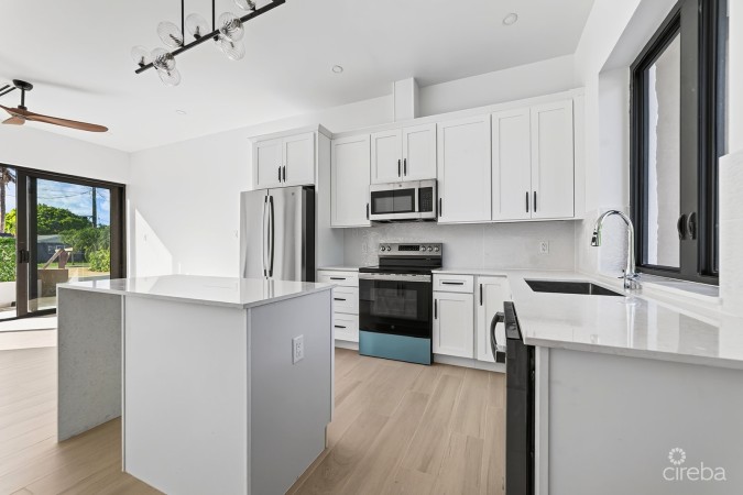 SORELLE - BRAND NEW 1 BEDROOM CONDO