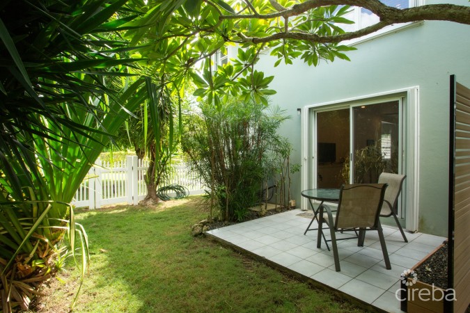 TURNKEY 2BED PLUS DEN END UNIT TROPICAL HAVEN