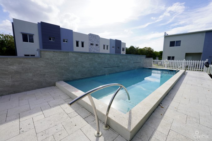 LIGHTHOUSE MANOR 25 | BEAUTIFUL ONE BED TOWNHOUSE