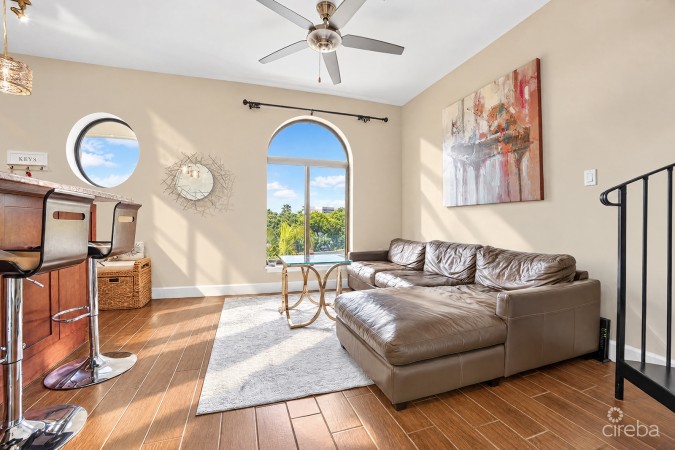 2 BEDROOM SAN SEBASTIAN TOWNHOUSE