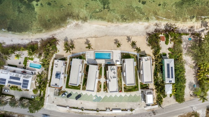 SILVER REEF RESIDENCES  #4 -   A BEACHFRONT GEM