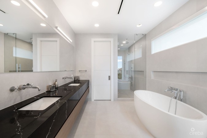 AQUA RESIDENCE 2 - LUXURY SEVEN MILE BEACH CONDO
