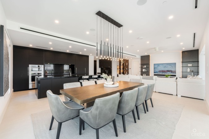AQUA RESIDENCE 2 - LUXURY SEVEN MILE BEACH CONDO