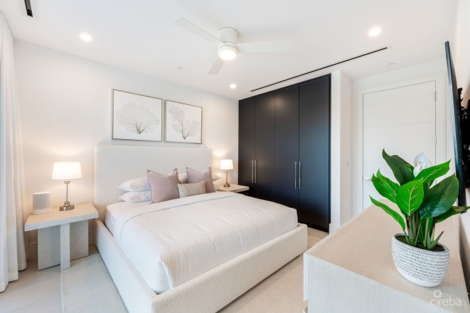 AQUA RESIDENCE 2 - LUXURY SEVEN MILE BEACH CONDO