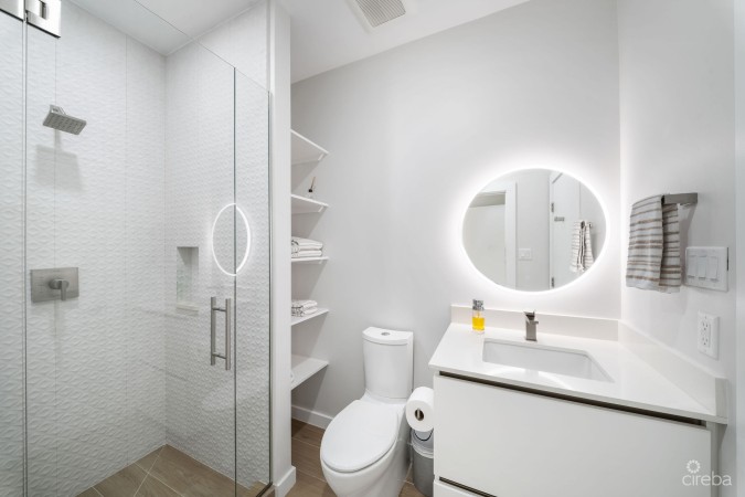 SILVER REEF RESIDENCES:  STUNNING GROUND FLOOR 2-BEDROOM